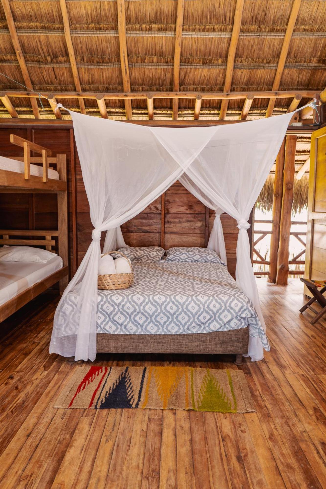 סן ברנרדו דל ויינטו Paraiso Natural Ecohotel חדר תמונה