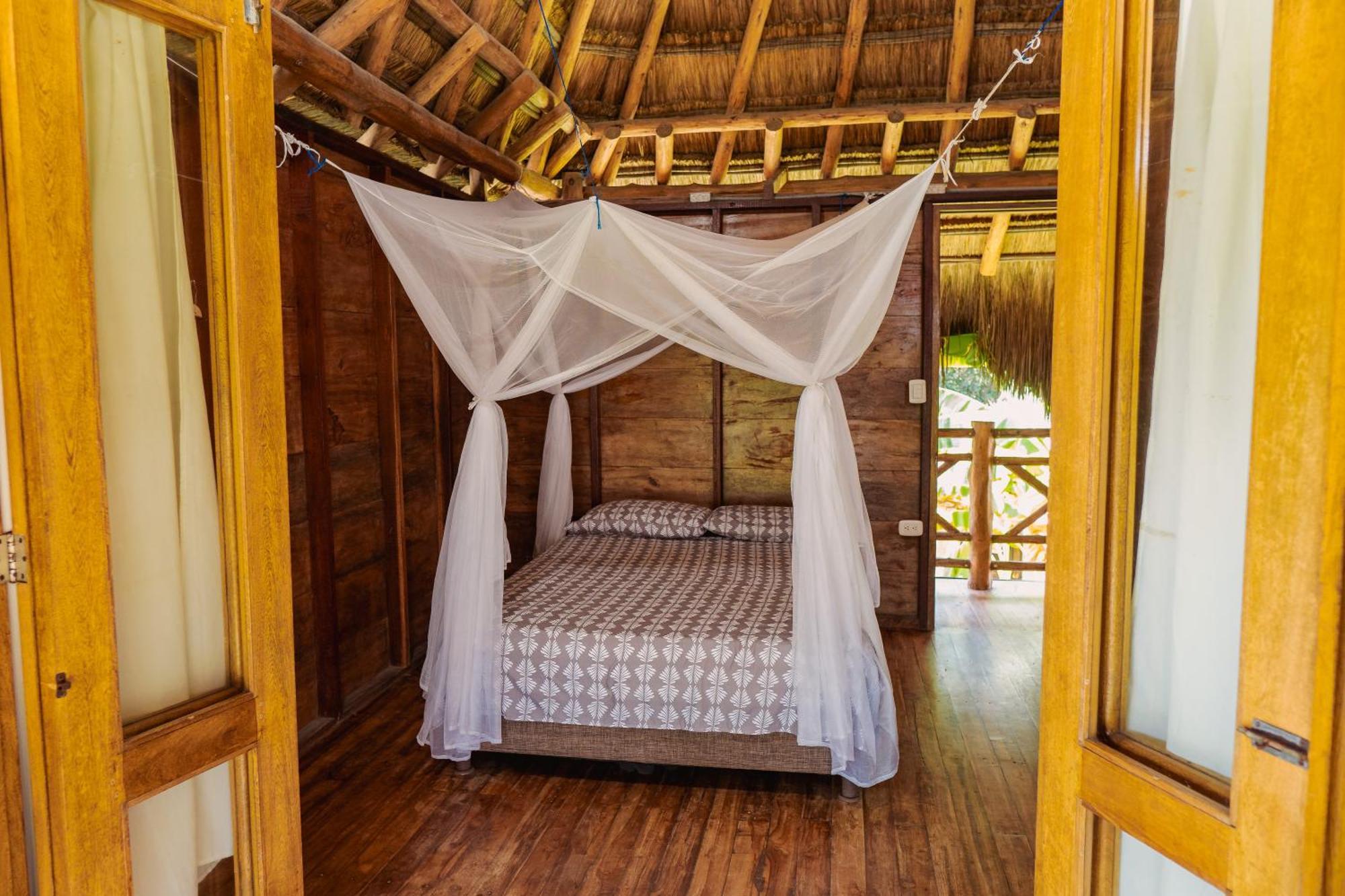 סן ברנרדו דל ויינטו Paraiso Natural Ecohotel חדר תמונה